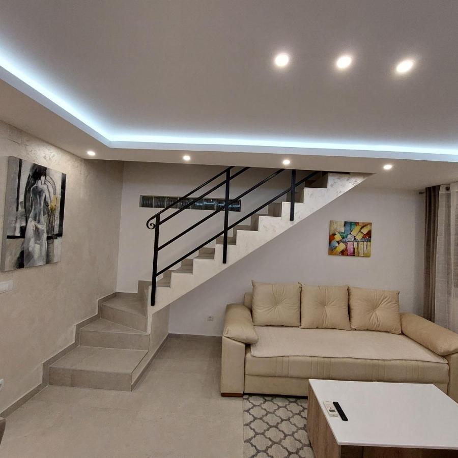 Apartman Lux Jelena Surčin 외부 사진
