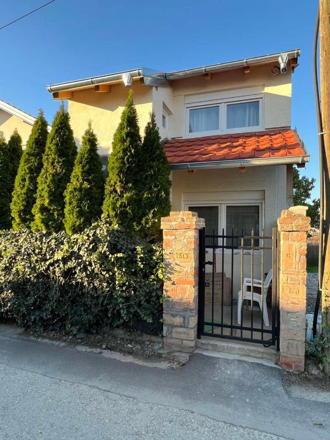 Apartman Lux Jelena Surčin 외부 사진