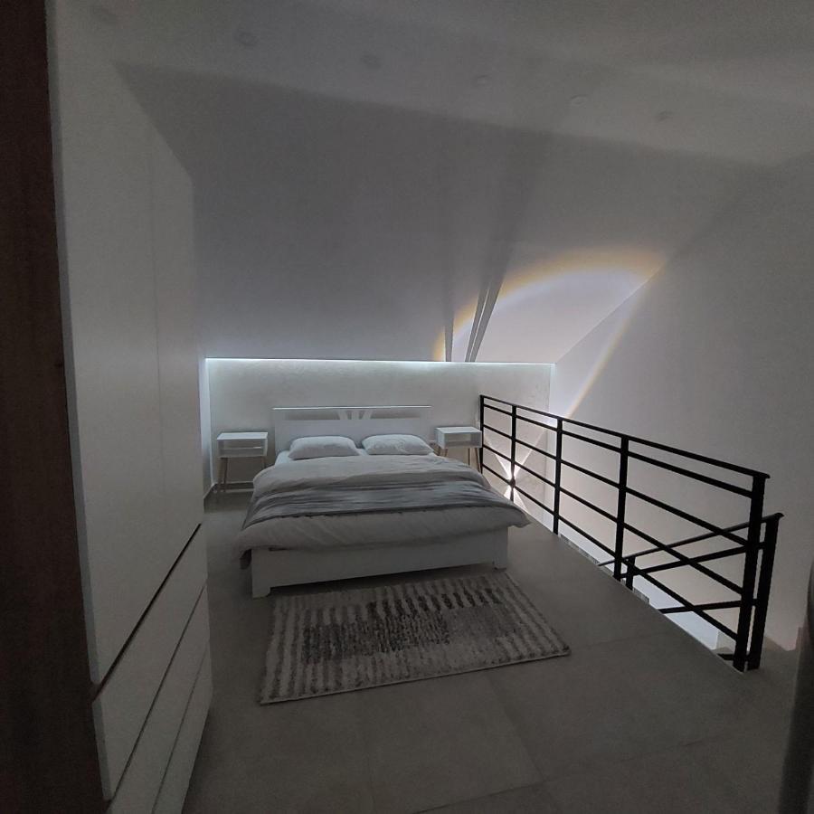 Apartman Lux Jelena Surčin 외부 사진