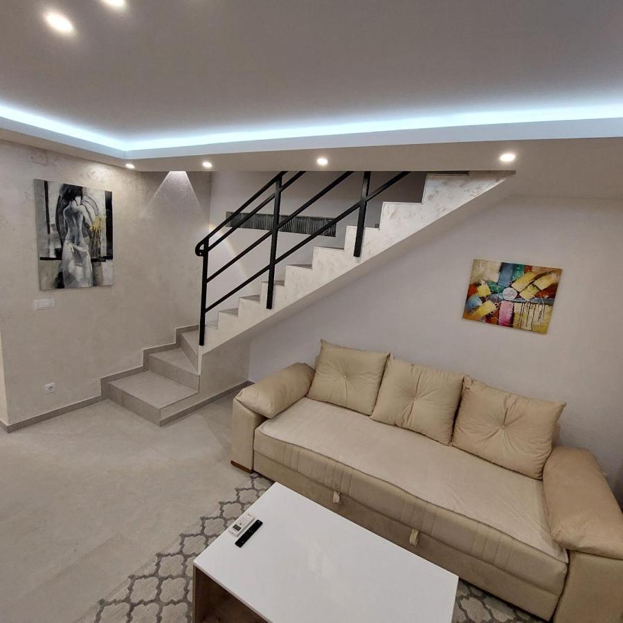 Apartman Lux Jelena Surčin 외부 사진