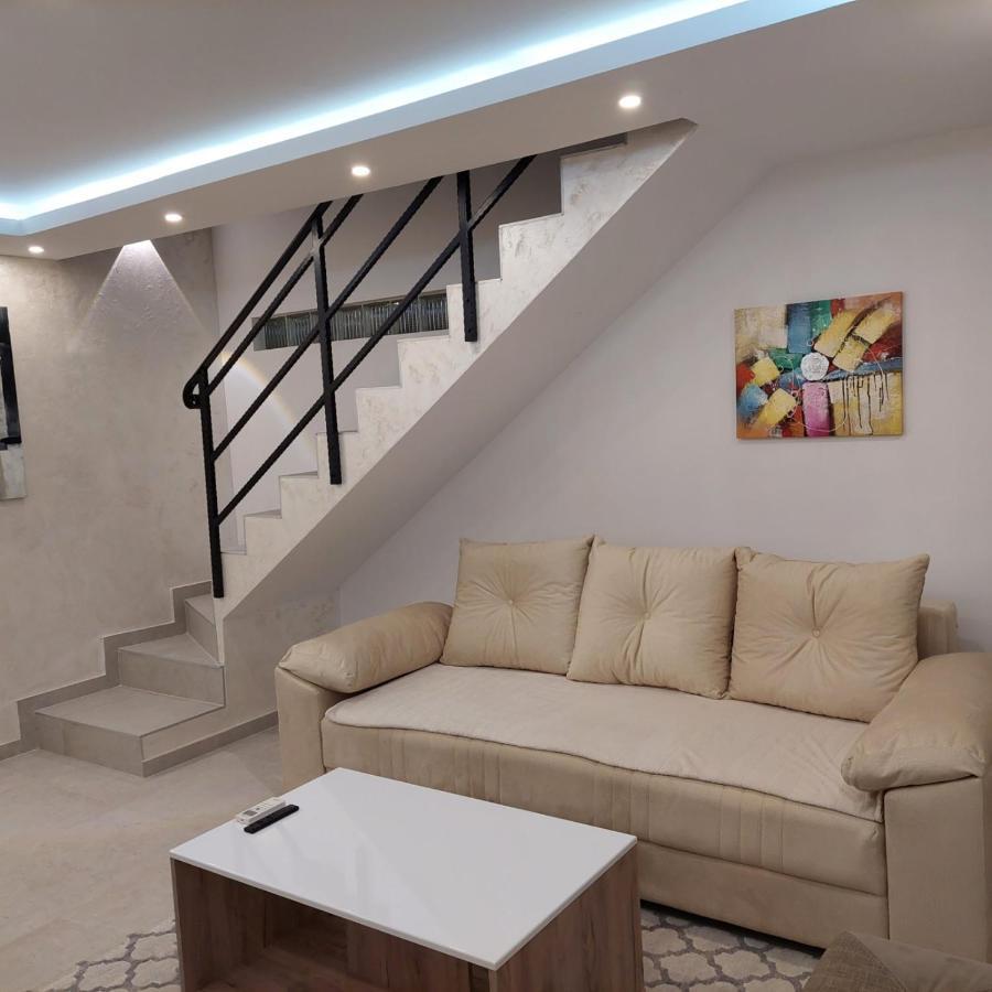 Apartman Lux Jelena Surčin 외부 사진